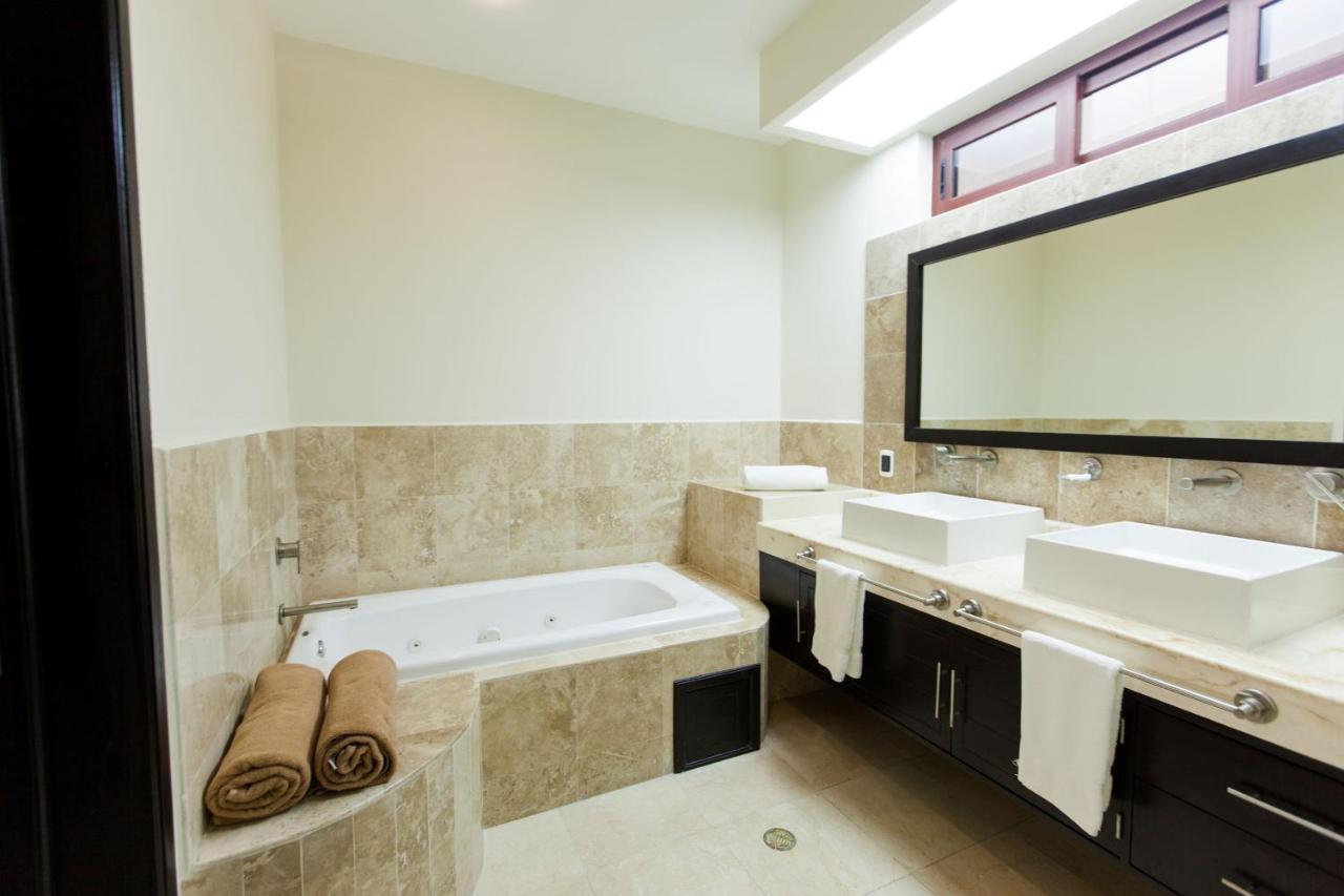 El Faro 304 Coral 3 Bdr Penthouse Apartment ปลายาเดลการ์เมน ภายนอก รูปภาพ